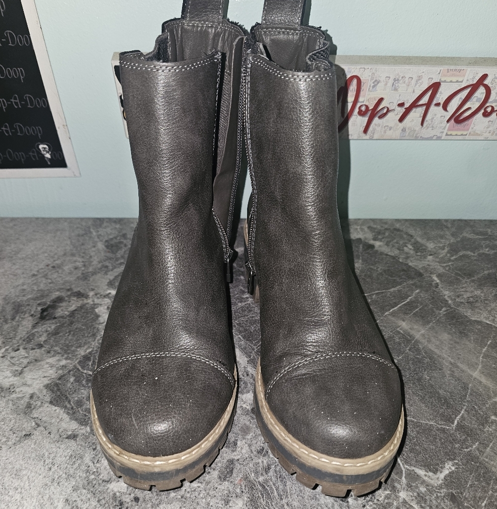 Time And Tru Chic Black Synthetic Moto Ankle Boots Side-Zip Size 7